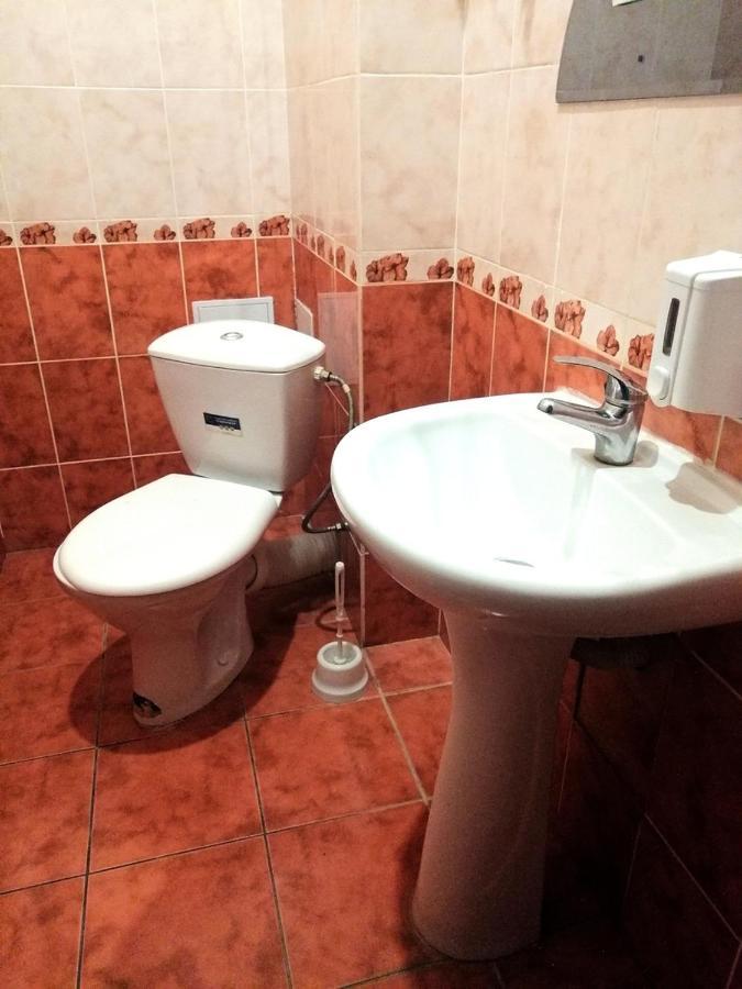 Sport Hotel Пінськ Екстер'єр фото