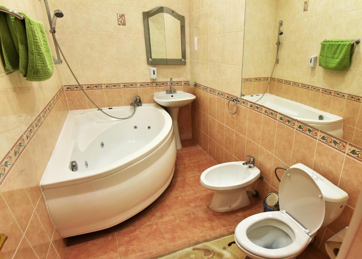 Sport Hotel Пінськ Екстер'єр фото