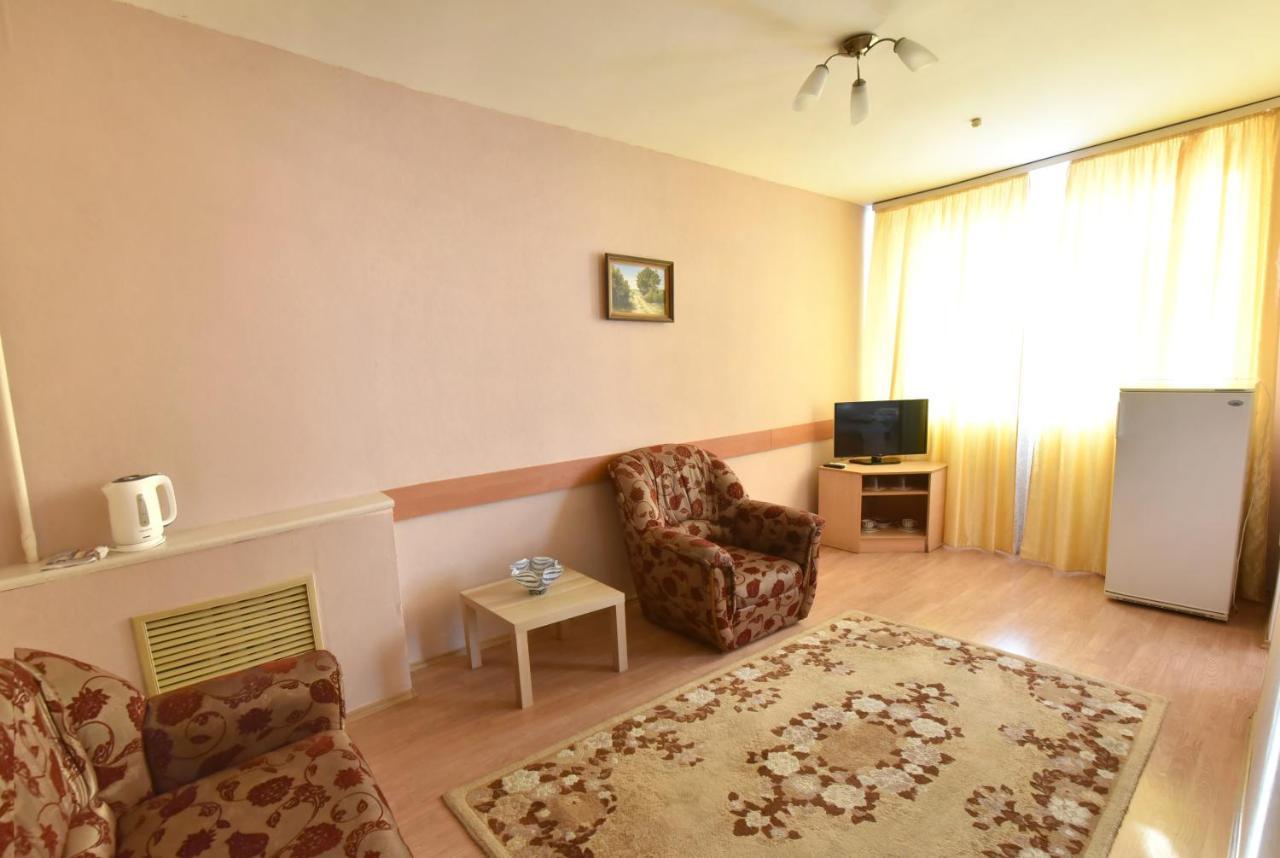 Sport Hotel Пінськ Екстер'єр фото