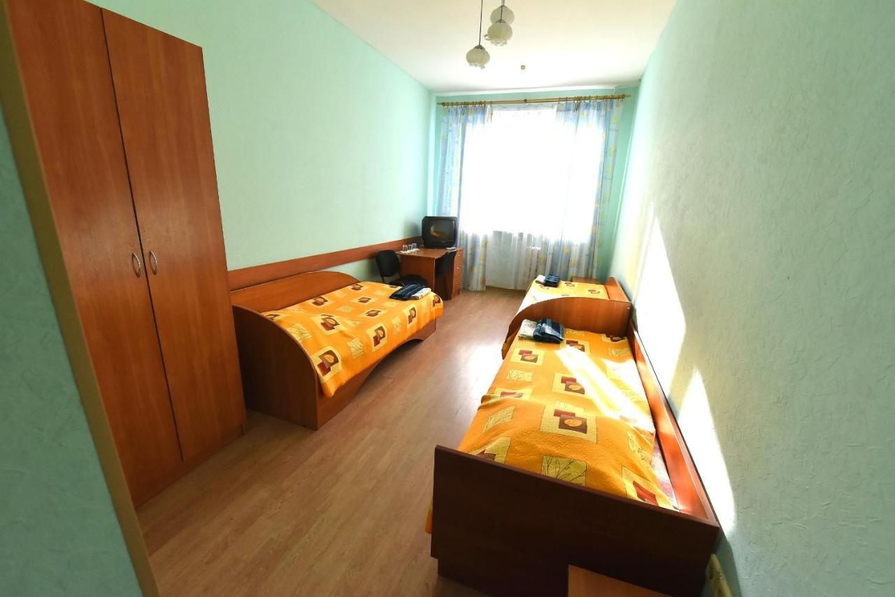 Sport Hotel Пінськ Екстер'єр фото