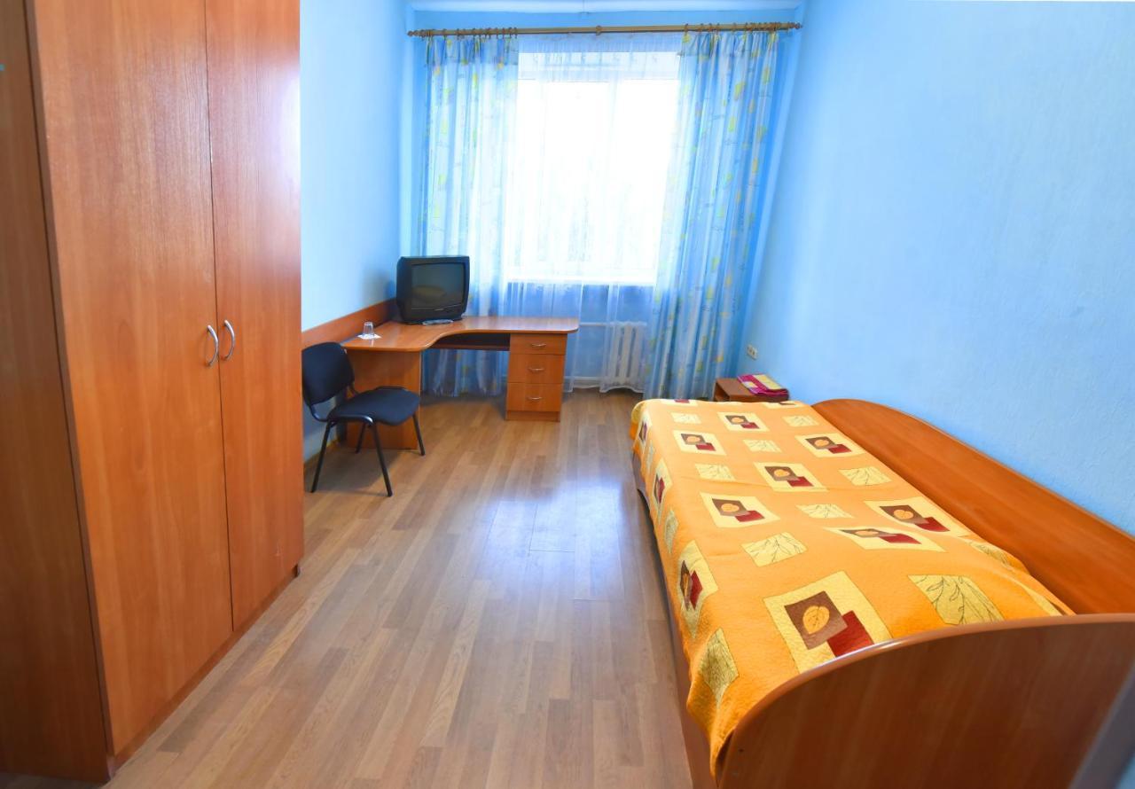Sport Hotel Пінськ Екстер'єр фото