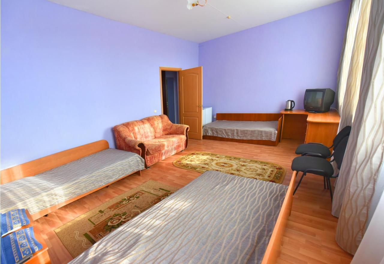 Sport Hotel Пінськ Екстер'єр фото